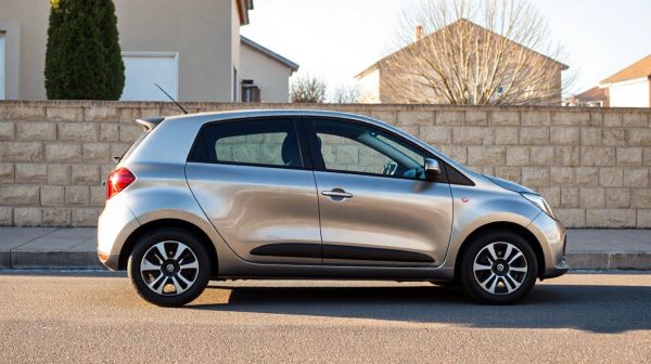 Les astuces pour obtenir l'assurance la moins chère de votre Renault 5